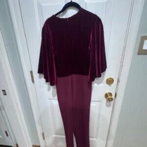 Black Halo Burgundy Velvet Cape Jumpsuit – Size 8 – Elegant Evening